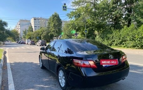 Toyota Camry, 2011 год, 1 520 000 рублей, 4 фотография