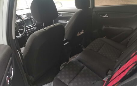 KIA Rio IV, 2020 год, 2 000 000 рублей, 6 фотография