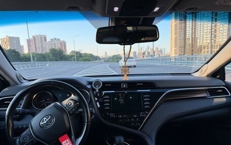 Toyota Camry, 2020 год, 3 250 000 рублей, 12 фотография