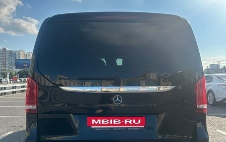 Mercedes-Benz V-Класс, 2018 год, 4 130 000 рублей, 5 фотография