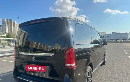 Mercedes-Benz V-Класс, 2018 год, 4 130 000 рублей, 7 фотография