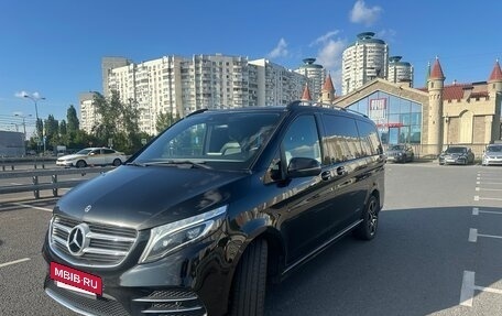 Mercedes-Benz V-Класс, 2018 год, 4 130 000 рублей, 14 фотография