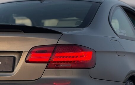 BMW 3 серия, 2008 год, 1 730 000 рублей, 24 фотография