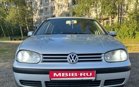 Volkswagen Golf IV, 1999 год, 350 000 рублей, 2 фотография
