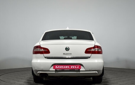 Skoda Superb III рестайлинг, 2011 год, 615 000 рублей, 7 фотография
