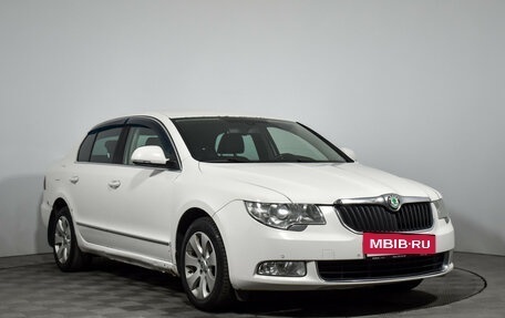 Skoda Superb III рестайлинг, 2011 год, 615 000 рублей, 3 фотография