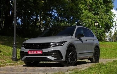 Volkswagen Tiguan II, 2021 год, 3 800 000 рублей, 1 фотография