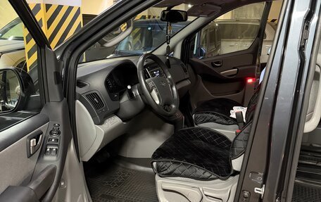 Hyundai H-1 II рестайлинг, 2020 год, 2 930 000 рублей, 6 фотография