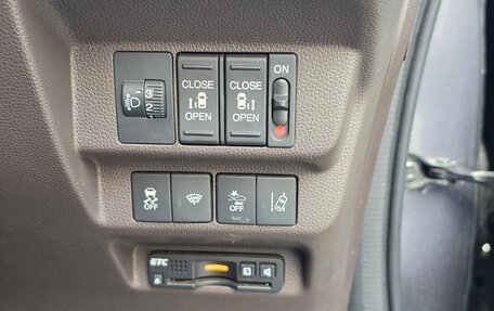 Honda Freed II, 2018 год, 2 200 000 рублей, 10 фотография