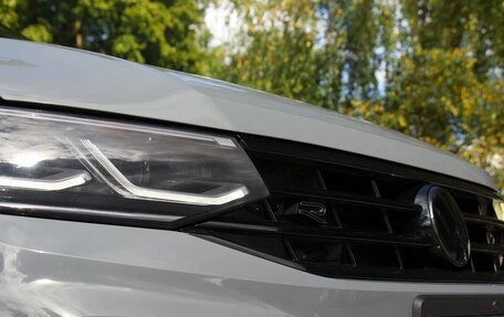 Volkswagen Tiguan II, 2021 год, 3 800 000 рублей, 8 фотография