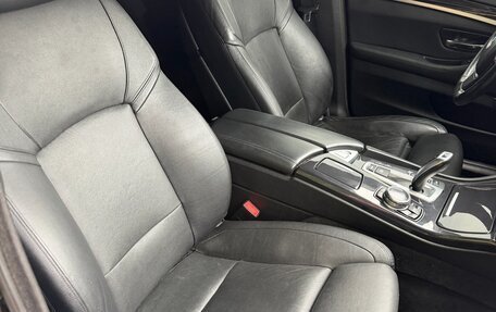BMW 5 серия, 2013 год, 1 050 000 рублей, 12 фотография