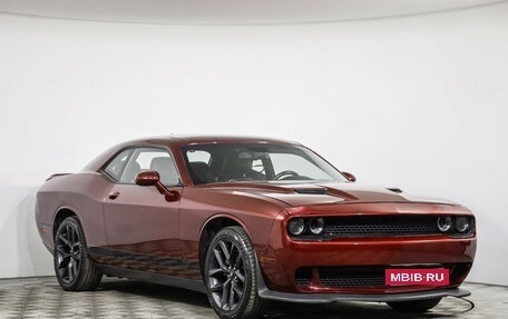 Dodge Challenger III рестайлинг 2, 2019 год, 3 028 509 рублей, 3 фотография