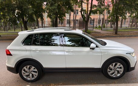 Volkswagen Tiguan II, 2021 год, 3 350 000 рублей, 9 фотография
