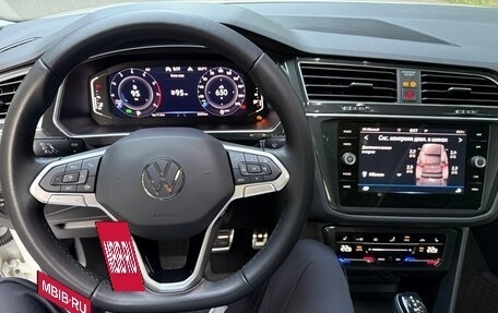 Volkswagen Tiguan II, 2021 год, 3 350 000 рублей, 11 фотография