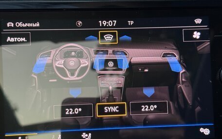 Volkswagen Tiguan II, 2021 год, 3 350 000 рублей, 32 фотография