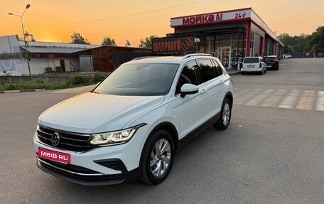 Volkswagen Tiguan II, 2021 год, 3 350 000 рублей, 37 фотография