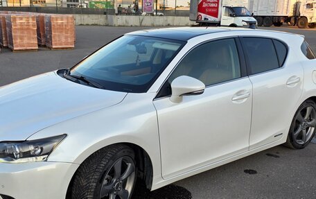 Lexus CT I рестайлинг, 2017 год, 2 100 000 рублей, 5 фотография