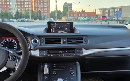 Lexus CT I рестайлинг, 2017 год, 2 100 000 рублей, 16 фотография