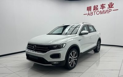 Volkswagen T-Roc I, 2022 год, 1 400 000 рублей, 1 фотография