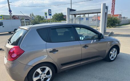 KIA cee'd I рестайлинг, 2008 год, 600 000 рублей, 5 фотография
