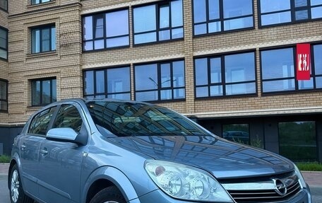Opel Astra H, 2008 год, 670 000 рублей, 3 фотография