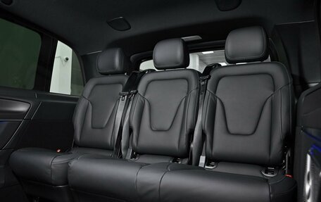 Mercedes-Benz V-Класс, 2026 год, 13 690 000 рублей, 17 фотография