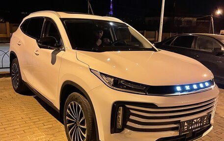 CheryExeed TXL, 2022 год, 2 550 000 рублей, 4 фотография