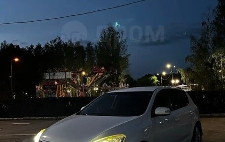 KIA cee'd I рестайлинг, 2011 год, 700 000 рублей, 5 фотография