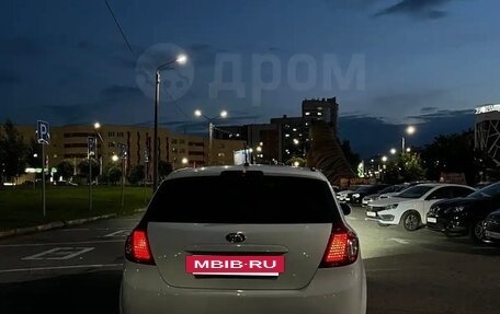 KIA cee'd I рестайлинг, 2011 год, 700 000 рублей, 9 фотография