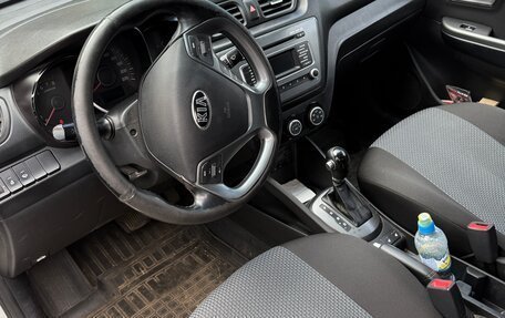 KIA Rio III рестайлинг, 2015 год, 853 000 рублей, 15 фотография