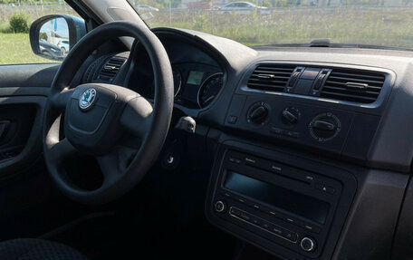 Skoda Fabia II, 2011 год, 847 000 рублей, 10 фотография
