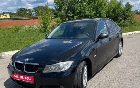 BMW 3 серия, 2007 год, 1 040 000 рублей, 9 фотография