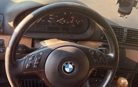 BMW 3 серия, 2002 год, 499 000 рублей, 14 фотография