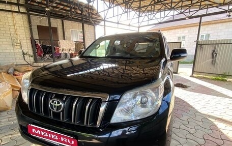 Toyota Land Cruiser Prado 150 рестайлинг 2, 2012 год, 2 200 000 рублей, 2 фотография