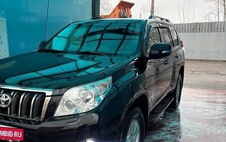 Toyota Land Cruiser Prado 150 рестайлинг 2, 2012 год, 2 200 000 рублей, 4 фотография