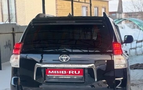 Toyota Land Cruiser Prado 150 рестайлинг 2, 2012 год, 2 200 000 рублей, 12 фотография