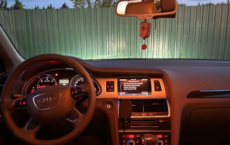 Audi Q7, 2012 год, 1 940 000 рублей, 16 фотография