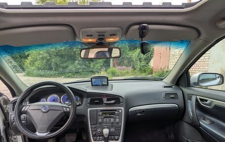 Volvo V70 III рестайлинг, 2002 год, 1 100 000 рублей, 10 фотография