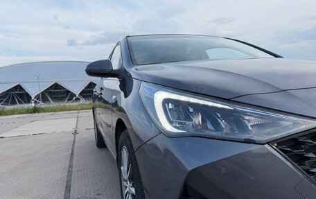 Hyundai Solaris II рестайлинг, 2021 год, 1 852 000 рублей, 10 фотография