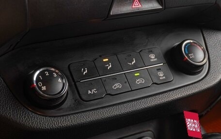 KIA Sportage III, 2013 год, 1 299 000 рублей, 18 фотография
