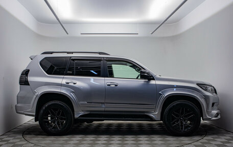 Toyota Land Cruiser Prado 150 рестайлинг 2, 2021 год, 6 430 000 рублей, 4 фотография