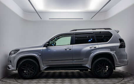 Toyota Land Cruiser Prado 150 рестайлинг 2, 2021 год, 6 430 000 рублей, 9 фотография