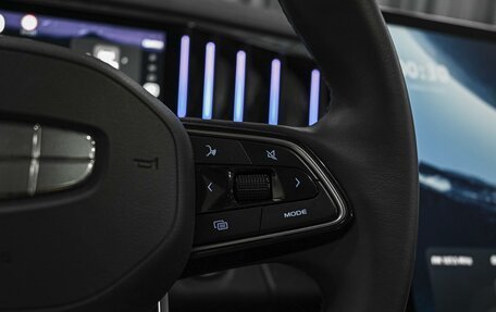 Geely Atlas, 2024 год, 2 740 000 рублей, 20 фотография