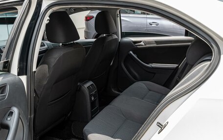 Volkswagen Jetta VI, 2013 год, 1 095 000 рублей, 11 фотография