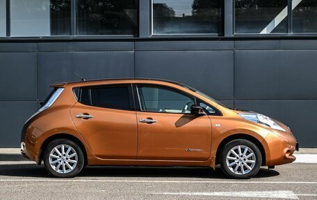 Nissan Leaf I, 2016 год, 1 264 000 рублей, 5 фотография