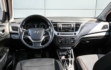Hyundai Solaris II рестайлинг, 2018 год, 1 524 000 рублей, 6 фотография