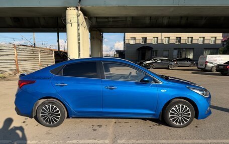 Hyundai Solaris II рестайлинг, 2017 год, 1 200 000 рублей, 2 фотография