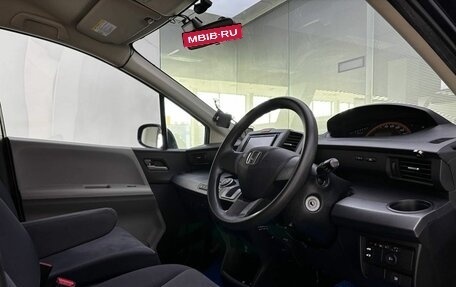Honda Freed I, 2010 год, 1 150 000 рублей, 16 фотография