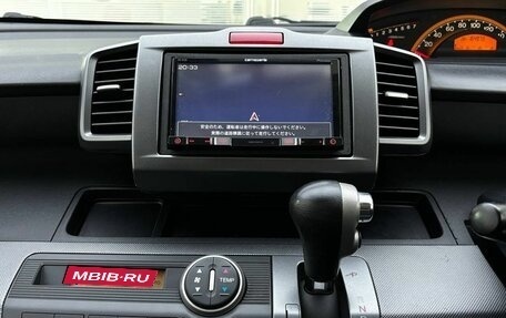 Honda Freed I, 2010 год, 1 150 000 рублей, 15 фотография