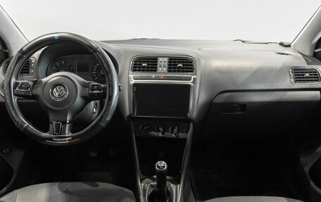 Volkswagen Polo VI (EU Market), 2011 год, 588 000 рублей, 6 фотография